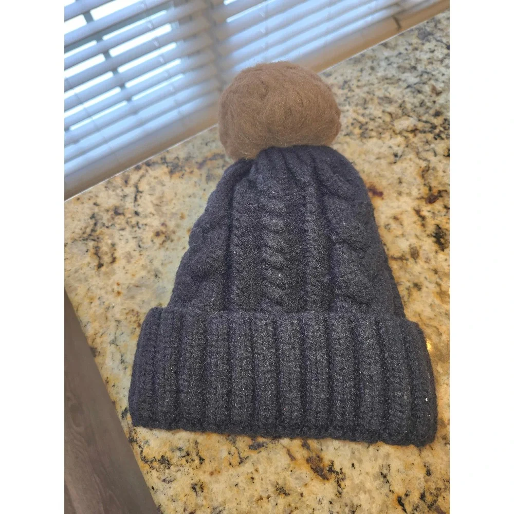 UGG Womens Cable Knit Beanie Hat Charcoal Grey Tan Pom Pom Faux Fur Lined Beanie